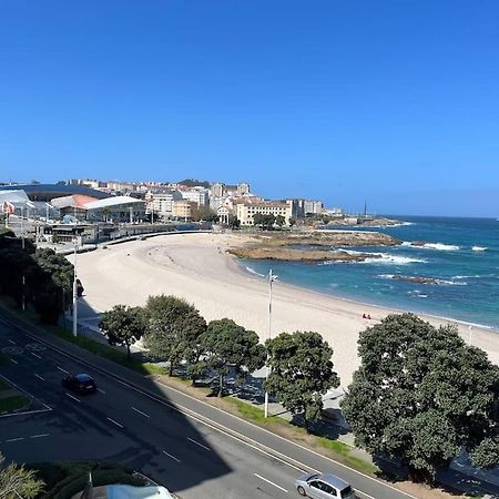 Primera Linea De Playa De Riazor La Coruña Esterno foto